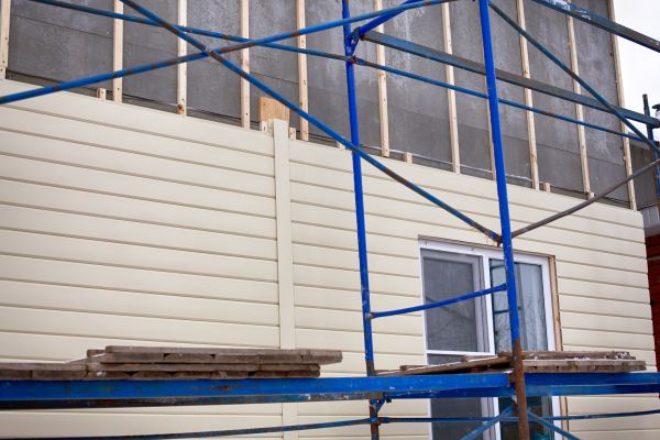 Loose Cladding Repair in Arlington