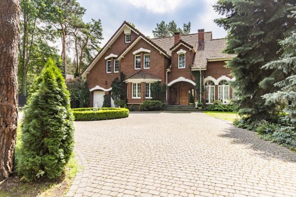 Driveway Brick Repair in Arlington